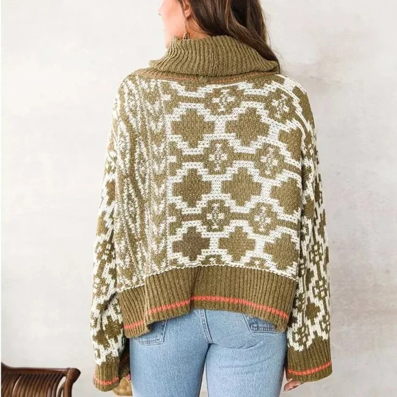 HYFVE Patterned Cowl Neck Sweater in Olive Women’s Size Large - Picture 2 of 12